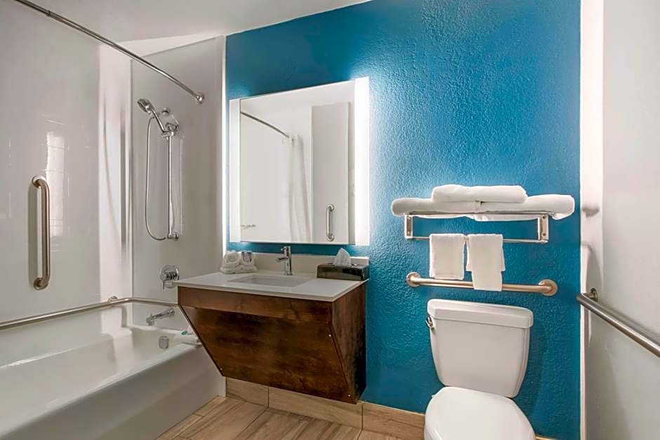 Clarion Inn Asheville Airport