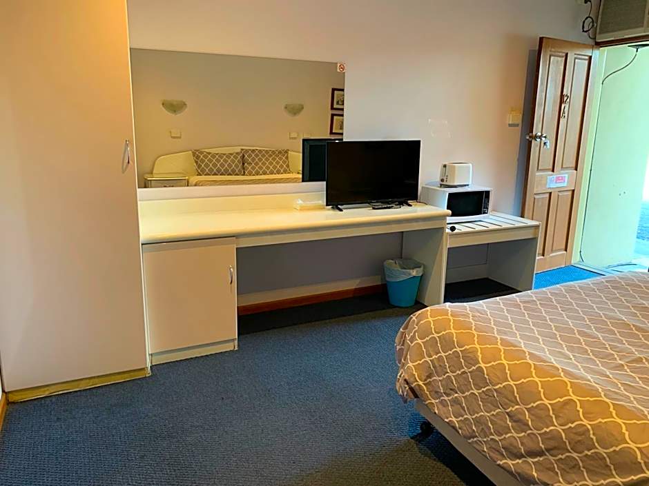 Casey on Princes Motel