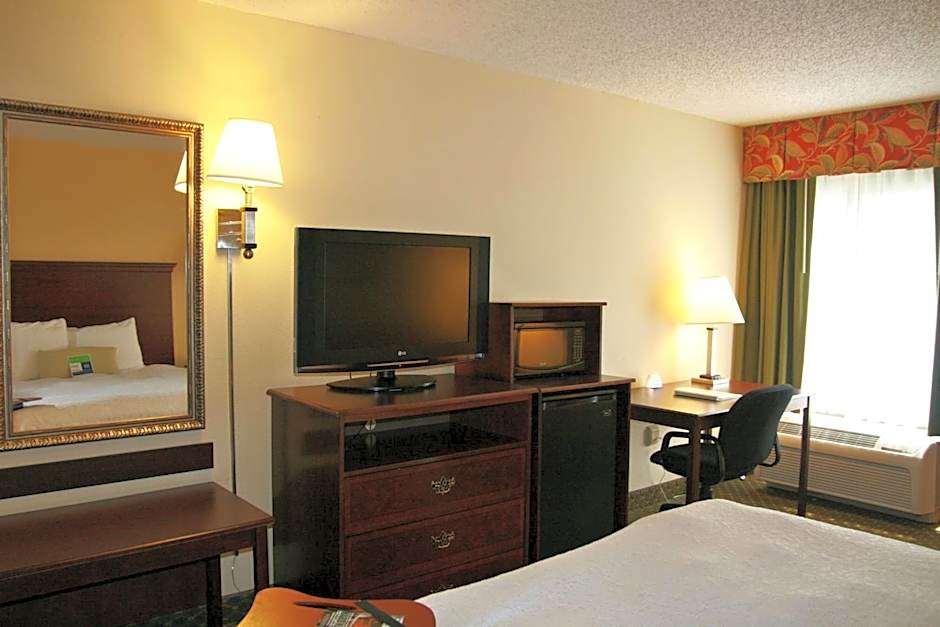 Hampton Inn By Hilton New Bern