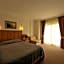 Belcehan Deluxe Hotel