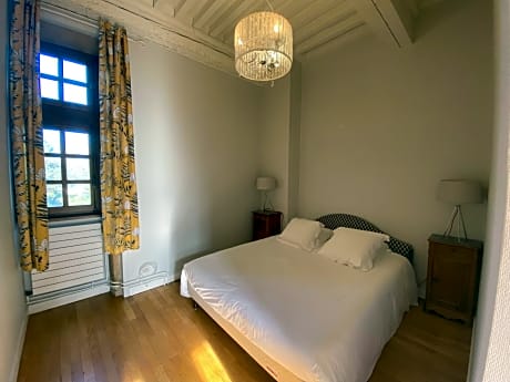 Suite Apartment