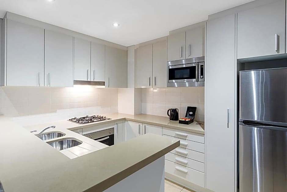 Meriton Suites Broadbeach