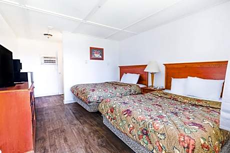 2 Queen Beds Non-Smoking