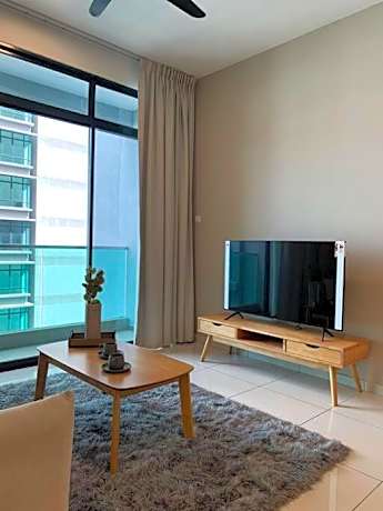 City Of Green near Bukit Jalil Cozy 7pax 3R2B