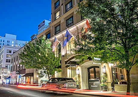 Accessible Two Double Beds Roll-In Shower