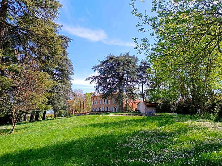 Le Jardin Des Cèdres