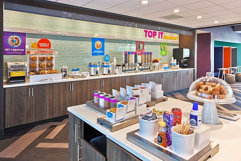 Tru by Hilton Auburn