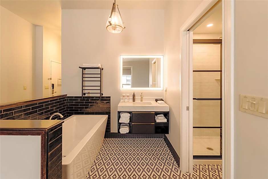 Mercer Hotel Downtown, BW Premier Collection