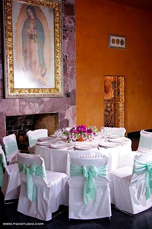 Posada de la Mision, Hotel Museo y Jardin