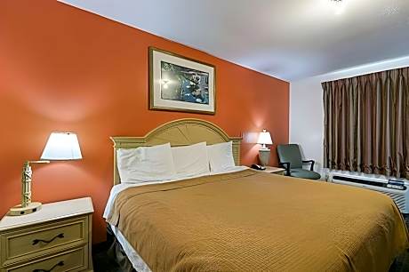 King Suite - Smoking