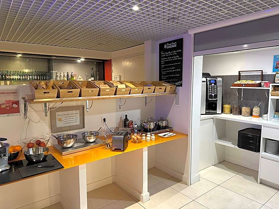 Brit Hotel Porte d'Espagne