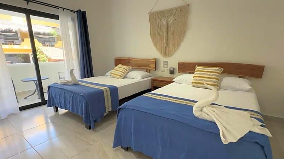 Hotel Plaza Nardos
