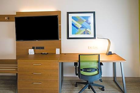 One-Bedroom Suite with Two Queen and One Sofa Bed