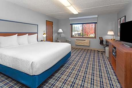 King Room - Non-Smoking