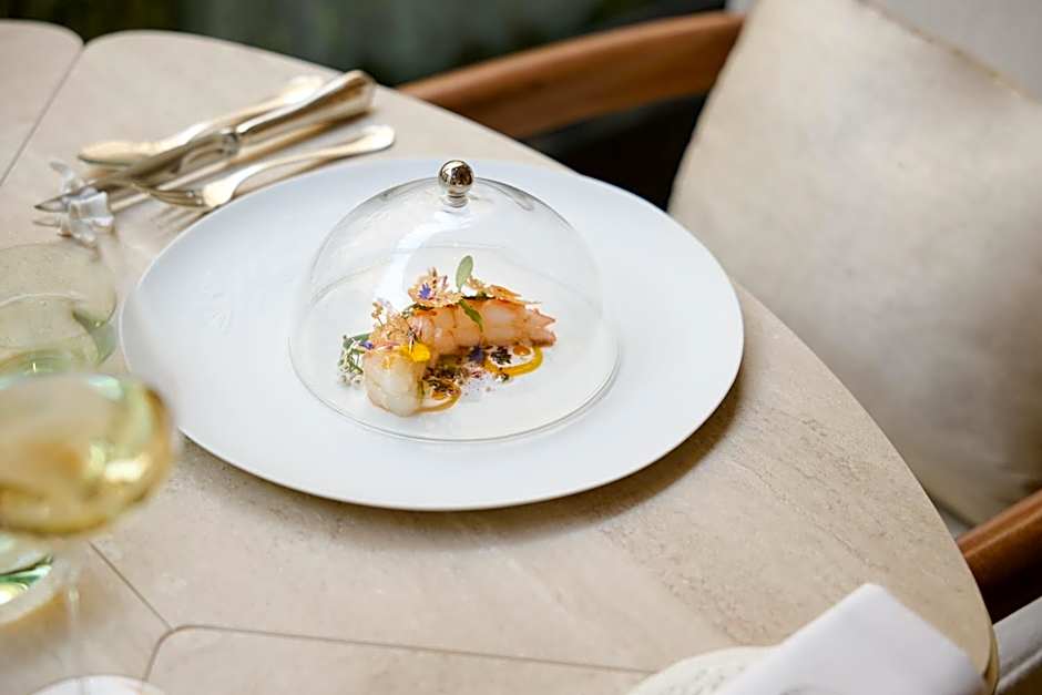 Four Seasons Hotel George V Paris