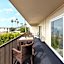 Pacific Edge Hotel