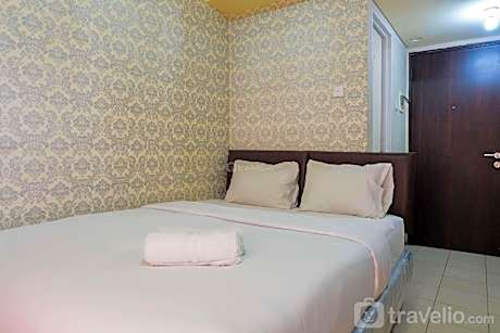Comfy Studio at Serpong Greenview Apt By Travelio