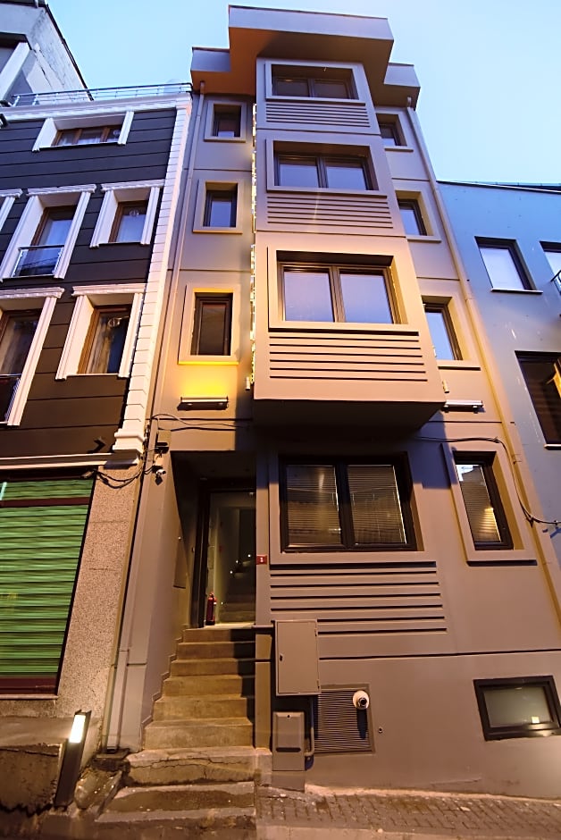 The Row Taksim Hotel