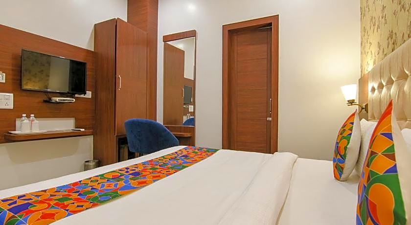 Hotel Golden City
