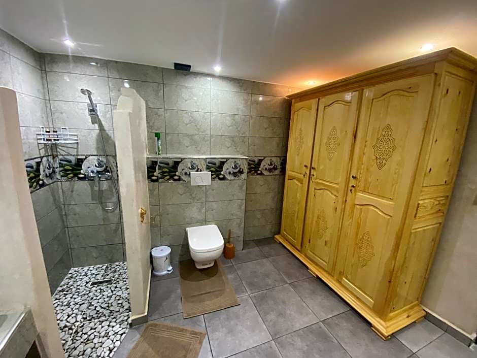 RIAD & SPA SOUS LE SOLEIL Chez Jerome et Pamela CH Zen