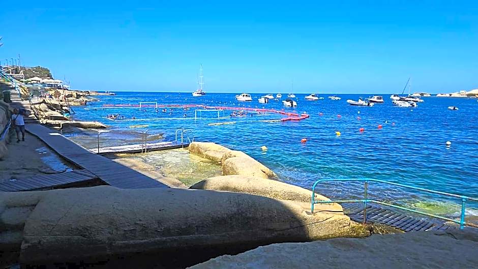 La Playa Hotel