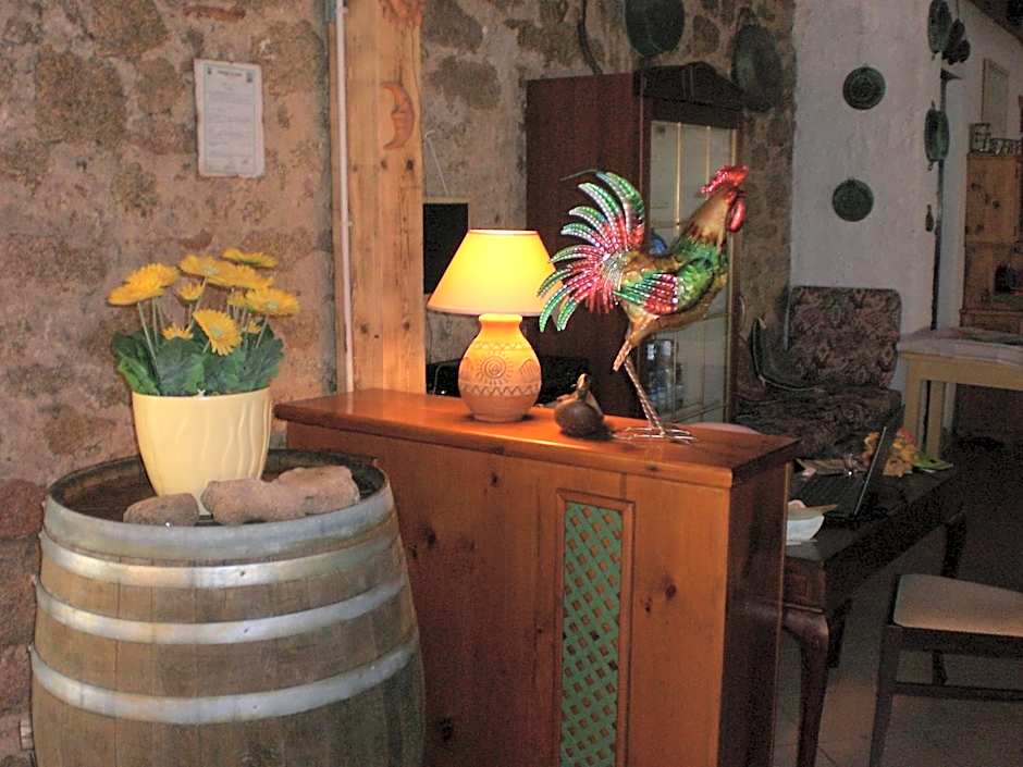 Hotel Turismo Rurale Montitundu