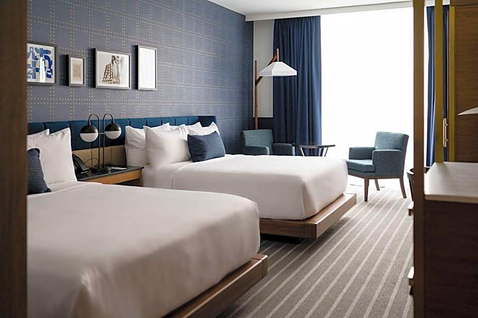 Cambria Hotel Boston Somerville