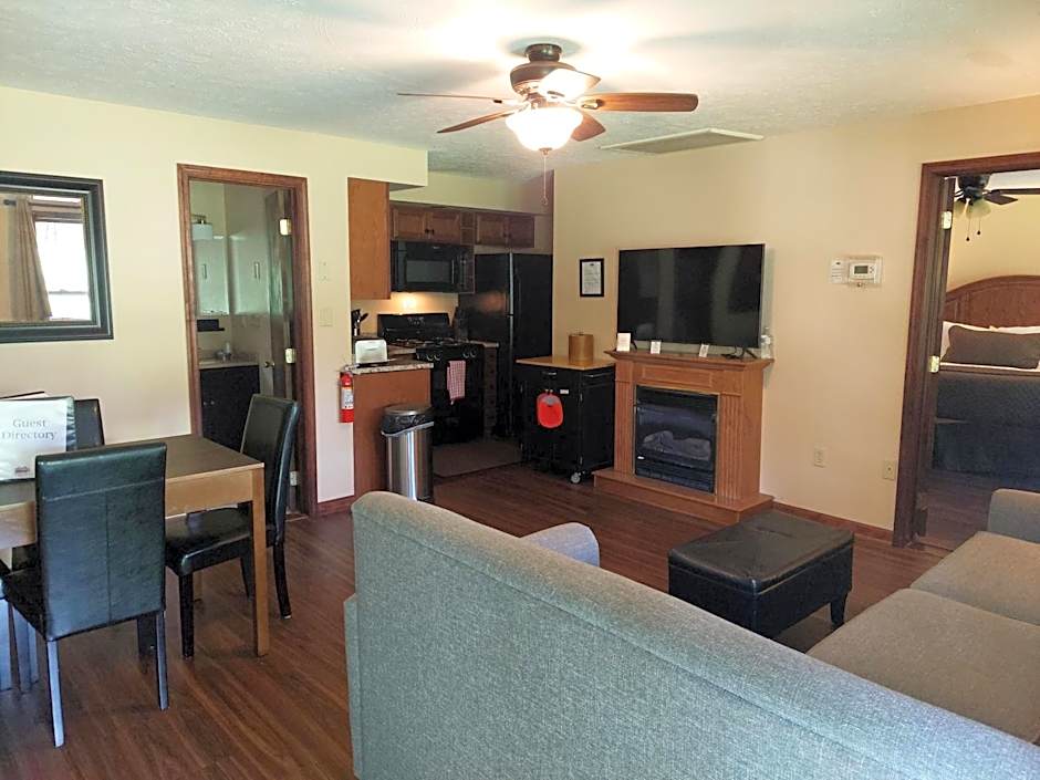 Woodfield Manor - A Sundance Vacations Property