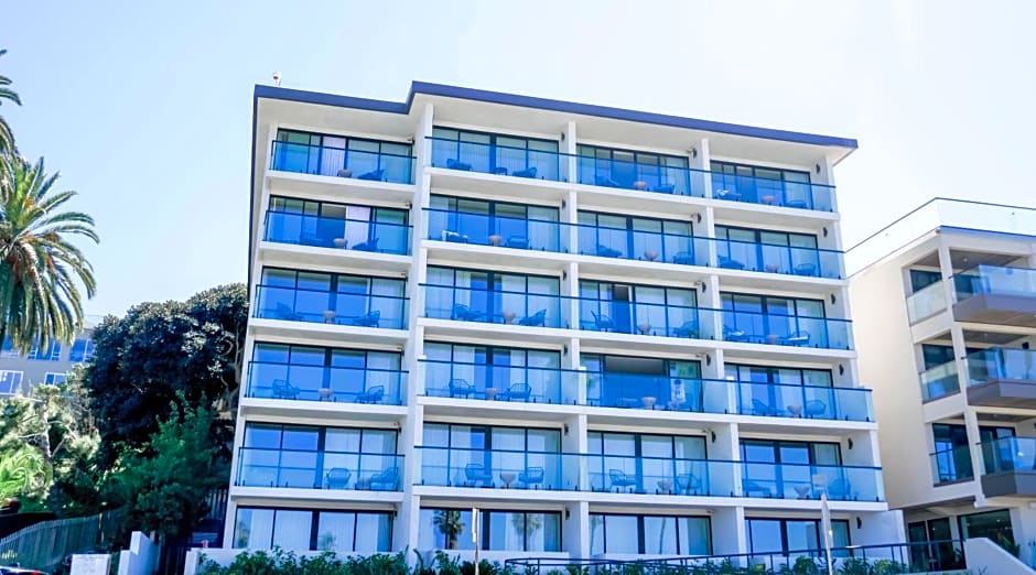 La Jolla Cove Suites
