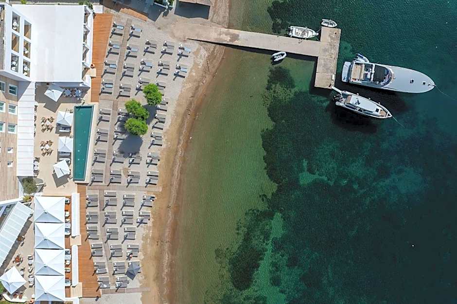 Patmos Aktis Suites & Spa