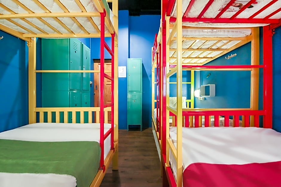 Photo 1 of 4 of 1 Person in 6-Bed Dormitory - Female Only