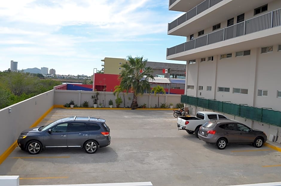 Marina Suites Mazatlan