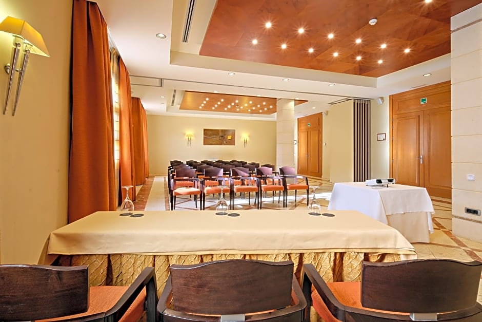 Envia Almería Apartments Spa & Golf