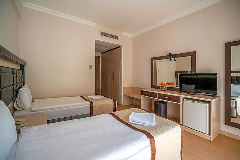 Tu Casa Gelidonya Hotel