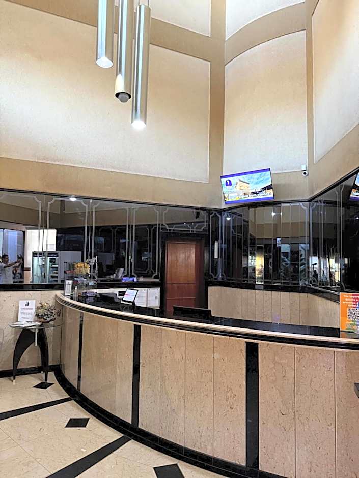 Cristal Palace Hotel