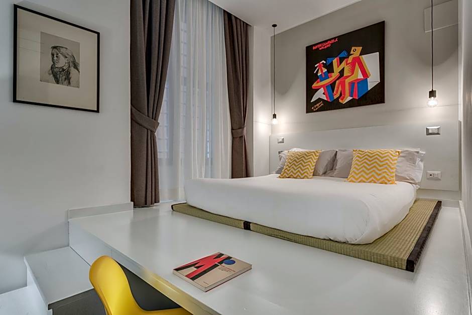 Navona Theatre Hotel