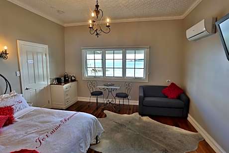 Belvedere Queen Suite