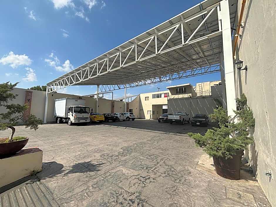 Hotel Posada Virreyes