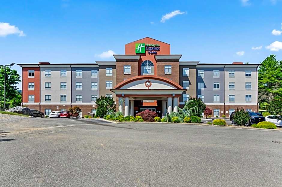 Holiday Inn Express & Suites Wytheville By IHG