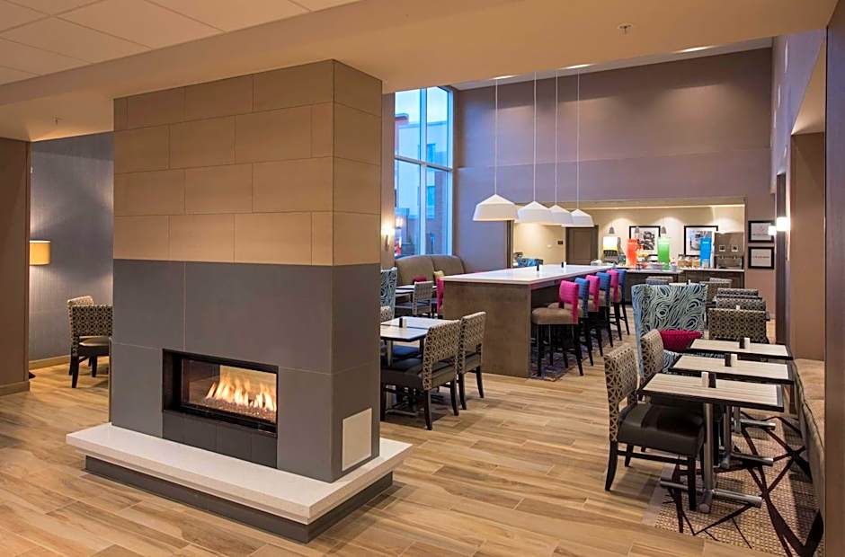 Hampton Inn By Hilton & Suites Seattle/Redmond Wa