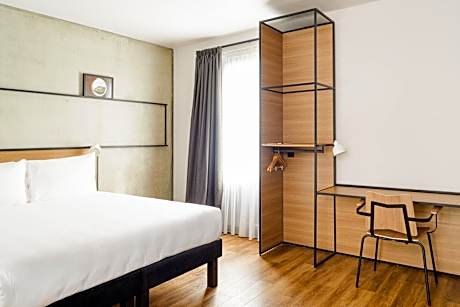 Double Room - Accessible