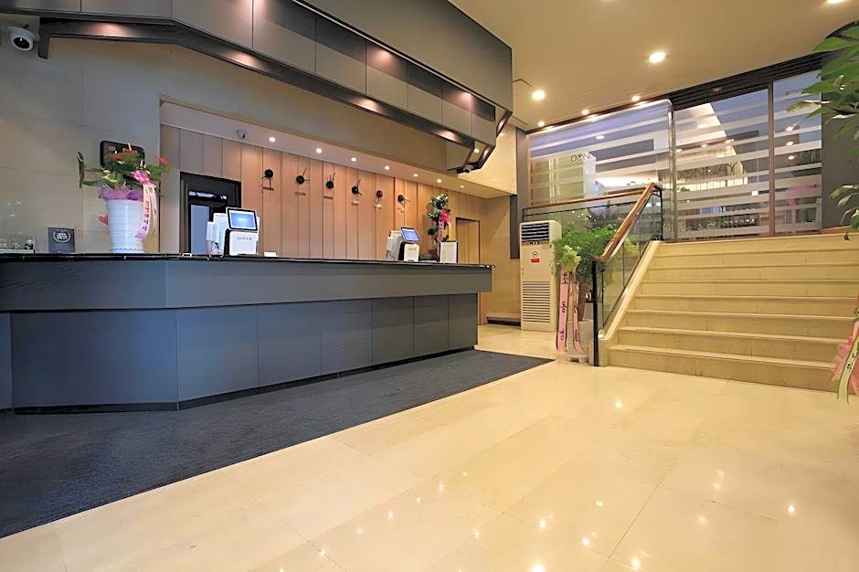 Ansan Seowon Tourist Hotel