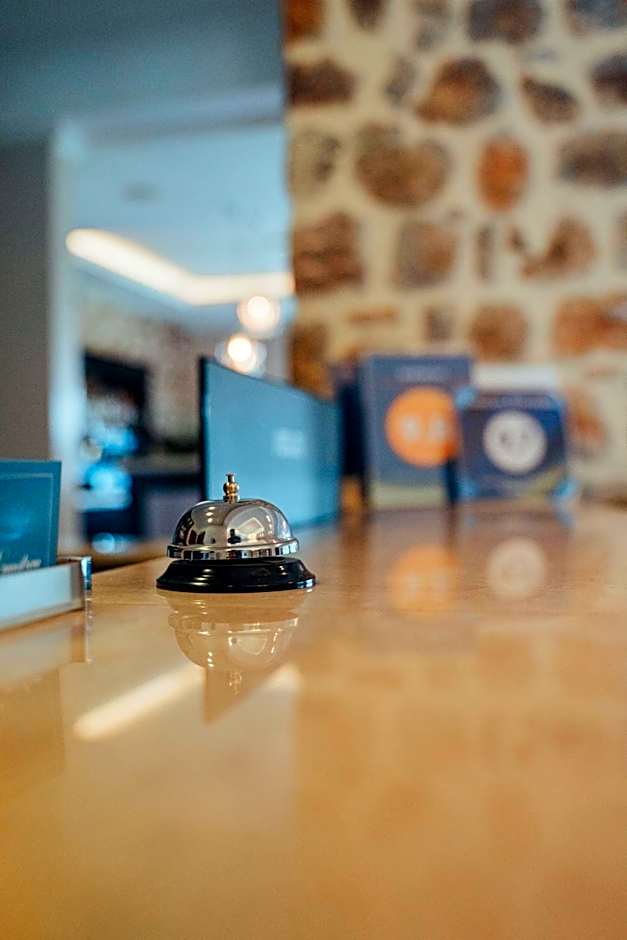 Enastron View Hotel