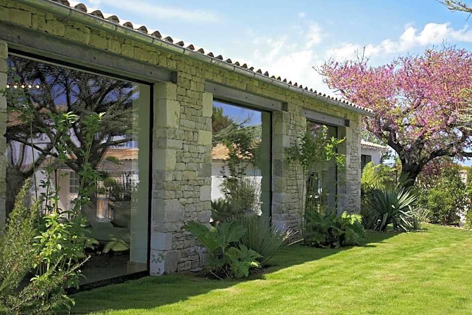 Le Clos Saint-Martin Hôtel & Spa