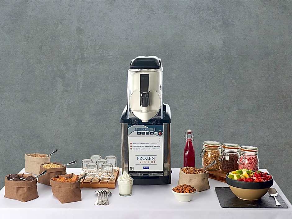 Kyriad Combs-La-Ville - Senart