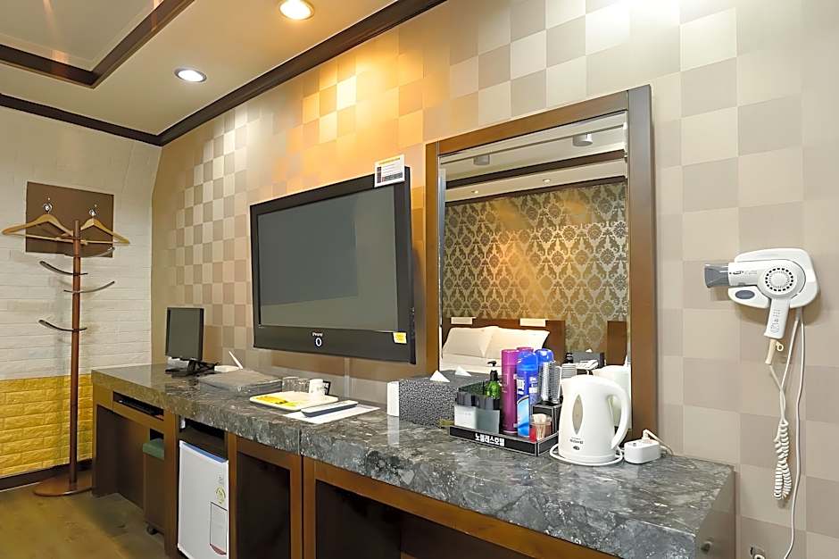 Goodstay Nobless Hotel Suncheon