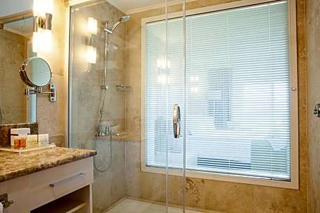 Standard Double or Twin Room with Sea View