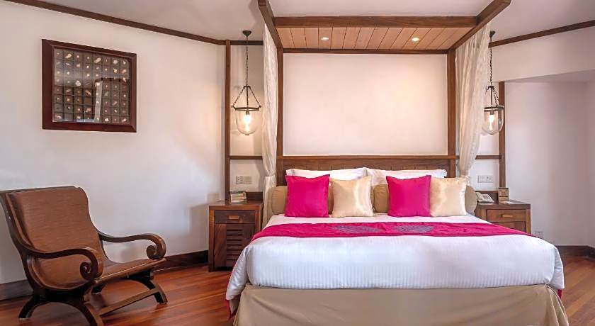 Royal Palms Beach Hotel