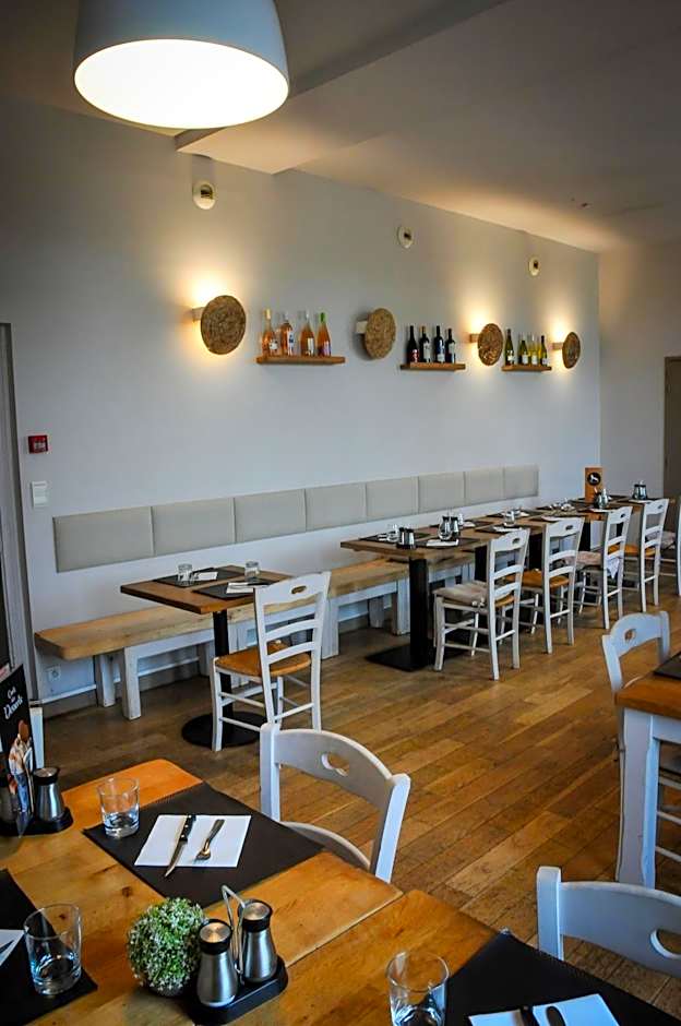 Auberge de la fontaine aux loups