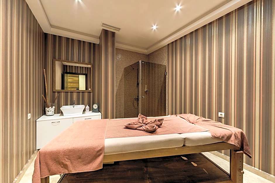 Penelopa Palace Apart Hotel & SPA